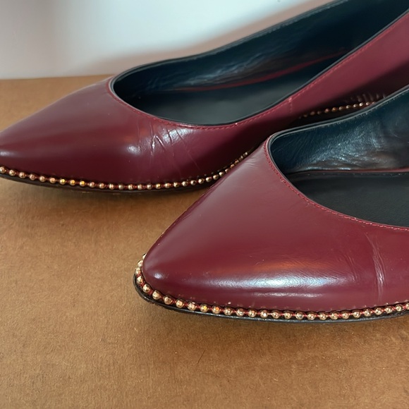 Coach Burgundy Women's Flats - Picture 4 of 5